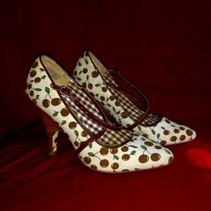 Size 6 Naughty Monkey Brown Cherry Strappy Heels